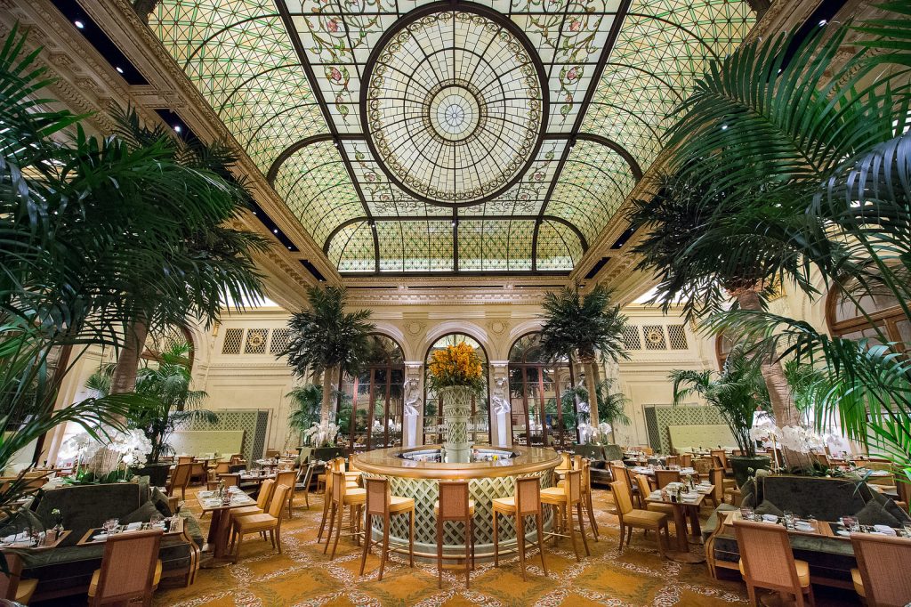 central park adresses chics afternoon tea plaza hotel plam court que faire a central park visiter central park ou manger a central park velo barque zoo musee visiter new york en francais visiter new york en famille blog bonnes adresses newyorkoffroad