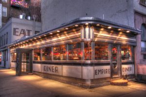 Devanture de l'Empire Diner Chelsea, diner typique des Etats Unis - Blog que faire à chelsea ? Visiter new york avec new york off road et retrouver toutes nos adresses