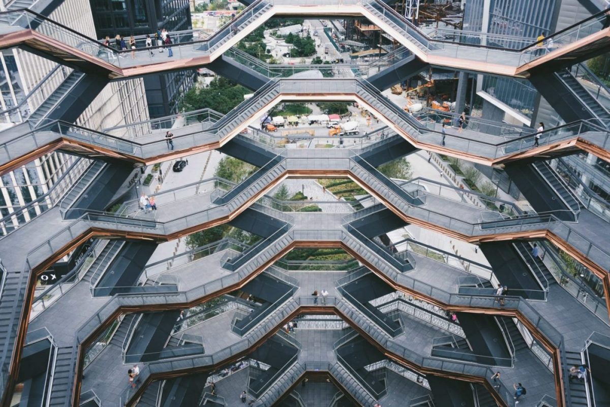 Vue de l'intérieur du Vessel à Hudson Yards - Blog que faire à chelsea ? Visiter new york avec new york off road et retrouver toutes nos adresses
