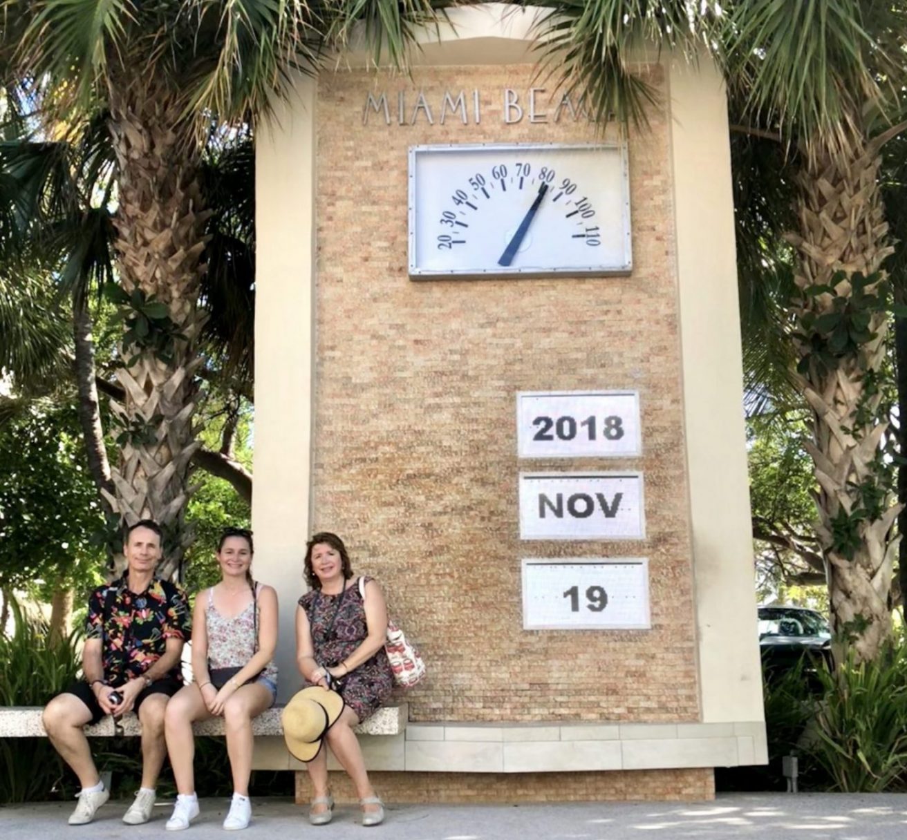 groupe en visite de Miami Beach en hiver avec les guides francais de Miami Off Road
