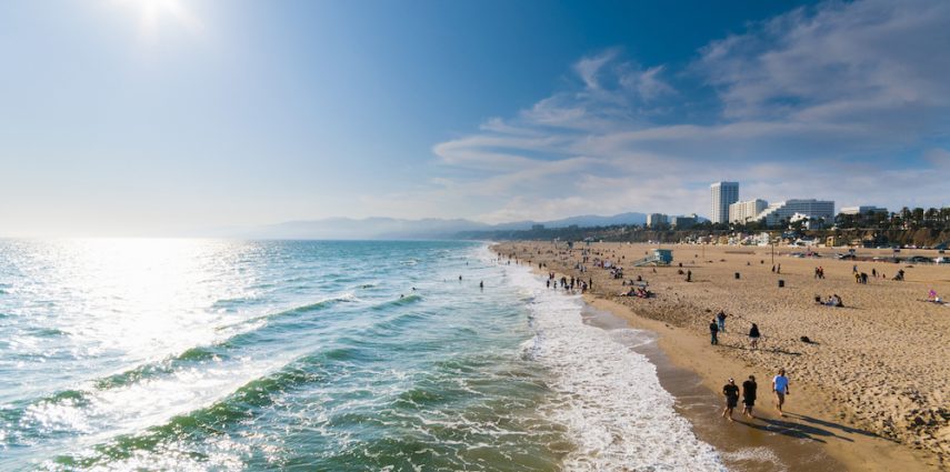 Après New York et Miami, direction la côte ouest. Les visites insolites arrivent à Los Angeles ! Une nouvelle destination sous le soleil californien à visiter avec nos guides français. 