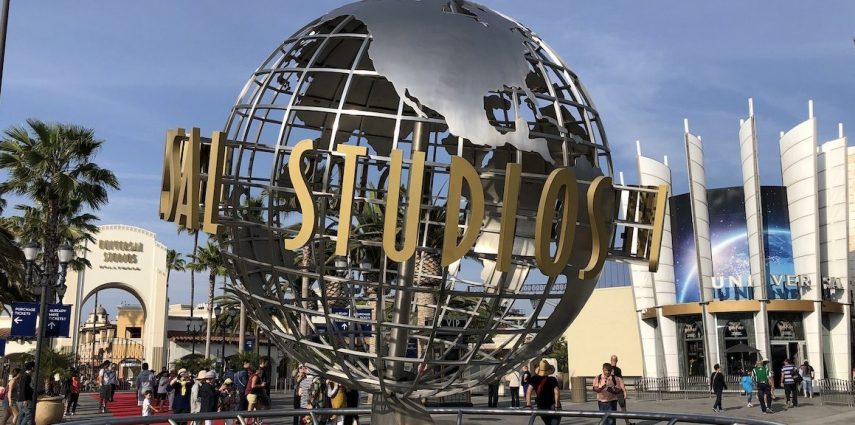 Universal Studios Hollywood est un incontournable à inscrire dans votre programme de visite de Los Angeles. Bien que très fréquenté, il est possible d'optimiser votre temps pour profiter au maximum de votre journée. Nous vous donnons pour cela toutes nos astuces testées par notre équipe de guides !