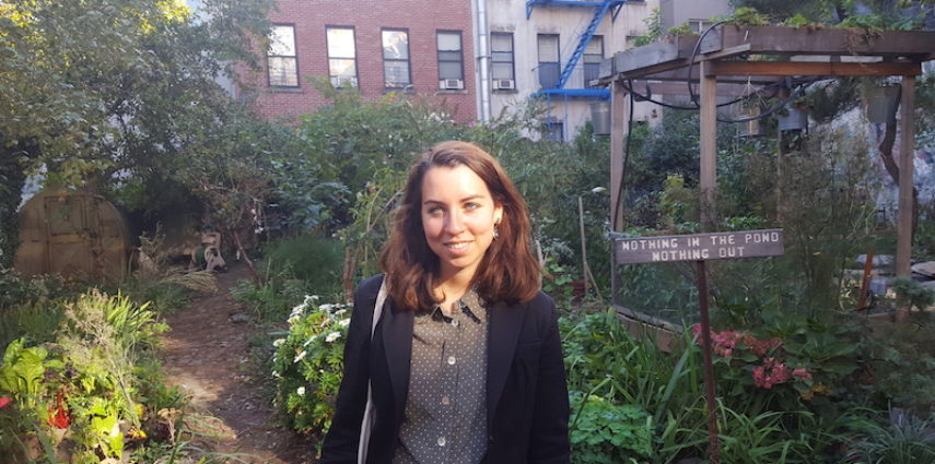Installée à New York depuis 2015, Claire vit à Hoboken dans le New Jersey. C’est à Hambourg où elle résidait auparavant que Claire a pris goût au métier de guide. Urbaniste de formation, passionnée par la ville, Claire a rejoint l'équipe de New York Off Road ainsi que celle du musée MoRUS, et vous partage ses secrets !