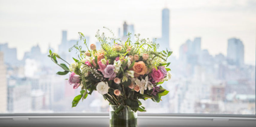 De son arrivée à New York au service de livraison de fleurs, New York Off Road vous présente Olivier : co-fondateur d'Ode à la Rose.