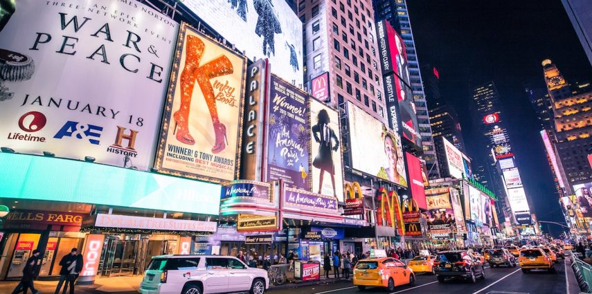 Quels sont les meilleurs restaurants à Times Square ? Voici nos suggestions pour bien manger dans le quartier.